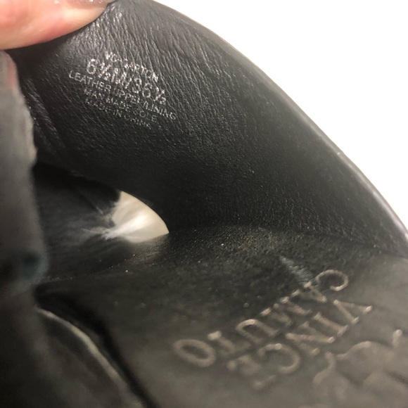 Vince Camuto Black Wedges - Picture 4 of 4